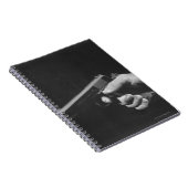 Carnet Homme tenant l'arme à feu (Côté Droit)