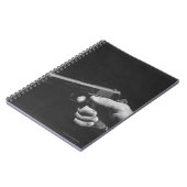 Carnet Homme tenant l'arme à feu (Côté gauche)