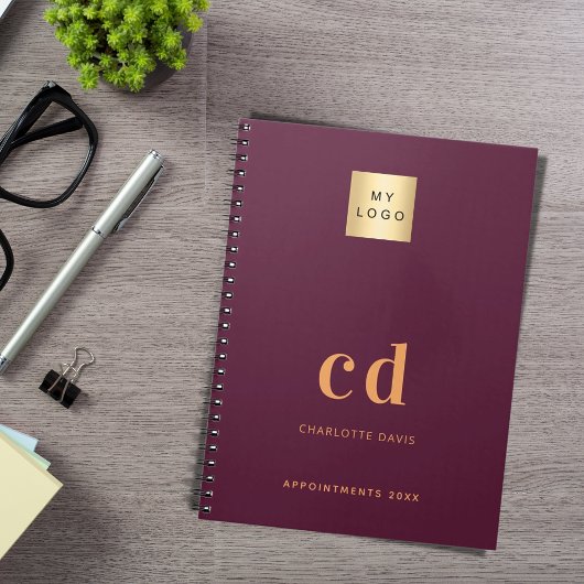 Carnet initiales de monogramme en bordeaux pour logo d'en