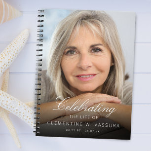 Carnet Invité photo des funérailles commémoratives