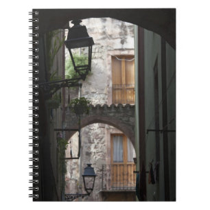 Carnet Italie, Sardaigne, Bosa. Détail de rue.