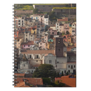 Carnet Italie, Sardaigne, Bosa. Vue de la ville avec Cast