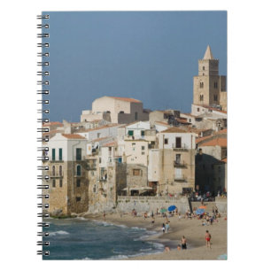 Carnet Italie, Sicile, Cefalu, vue de la ville avec le Du