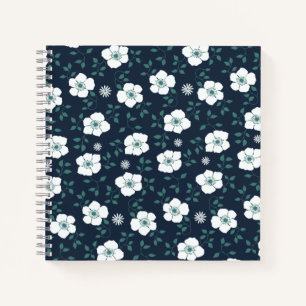 Carnet Joli motif floral bleu et blanc