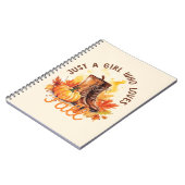 Carnet Just A Girl Who Love Fall - Cosy Autumn Vibes (Côté gauche)