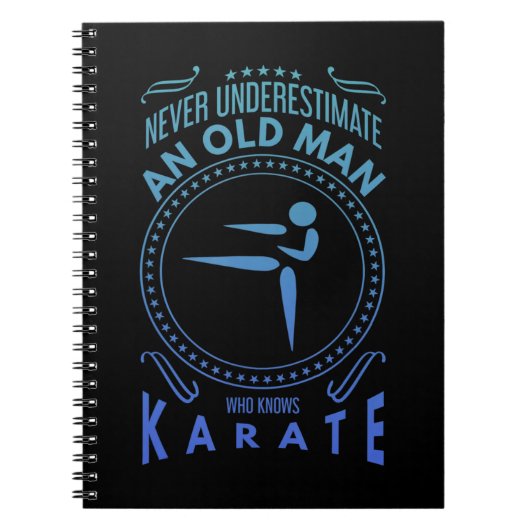 Carnet Karate Graphic - Ne Sous-Estimez Jamais Un Vieux M (Devant)