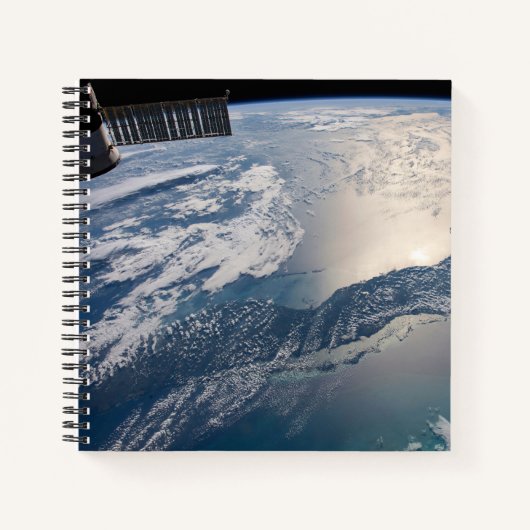 Carnet La Station Spce Internationale Au-Dessus De L'Atla (Devant)