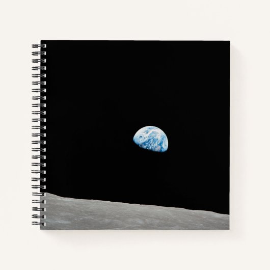 Carnet La Terre S'Élève Au-Dessus De L'Horizon Lunaire. (Devant)