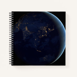 Carnet La Terre s'illumine la nuit en Asie et en Australi