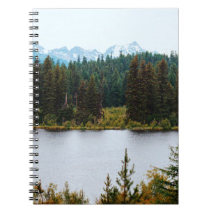CARNET LAC AVEC DES ARBRES SUR LES CÔTÉS