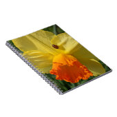 Carnet Ladybug sur la jonquille jaune Floral (Côté Droit)