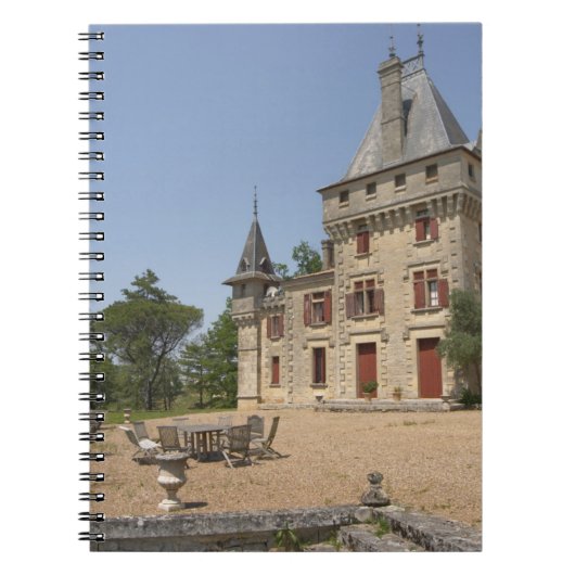 Carnet Le magnifique château de Pressac et le jardin (Devant)