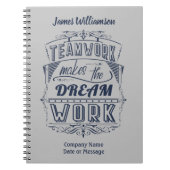 Carnet Le travail d'équipe des employés rend le rêve réal (Devant)