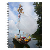 Carnet Les fubby sur un bateau à voile en bois promeuvent (Devant)