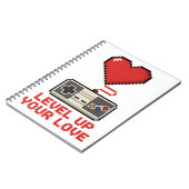 Carnet Level Up Your Love, Retro Pixel Gaming Design (Côté gauche)
