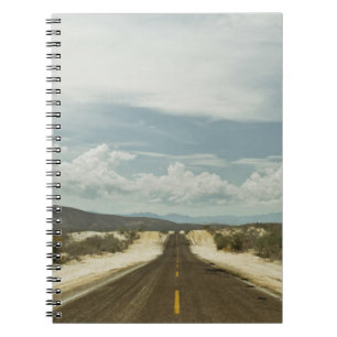 Carnet Longue route droite par le paysage de Baja de