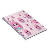 Carnet "Lou Lou". Une créature rose et câline (Côté Droit)