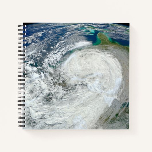 Carnet L'Ouragan Sandy Le Long De La Côte Est Des États-U (Devant)