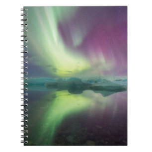 Carnet Lumières d'aurore dans un lagon Jokulsarlon, Isl