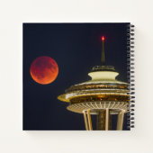 Carnet Lune de sang | Aiguille spatiale de Seattle (Dos)