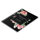Carnet Magnolia rose gras sur le Wedding planner noir (Côté gauche)