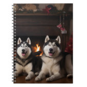 Carnet Malamute en Alaska près de la cheminée Noël (Devant)