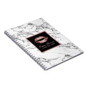 Carnet Marbre blanc élégant de lèvres roses modernes d'or (Côté Droit)