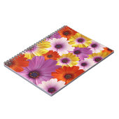 Carnet Médaille colorée de marguerites africaines Fleurs (Côté gauche)