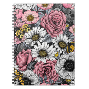 Carnet Mélange de papillons de nuit en rose et gris