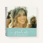 Carnet Moderne Élégant Script Photo Graduation Invité (Devant)