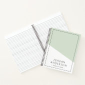 Carnet moderne géométrique sauge vert nom blanc et texte (Intérieur)