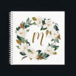 Carnet Monogramme de couronne d'aquarelle Magnolia<br><div class="desc">Aquarelle Magnolia Wreath Monogram Carnet | Carnet à couronne florale personnalisable avec des illustrations d'aquarelle magnolias,  pivoines et couronne de coton. Ce sera un cadeau personnalisé parfait pour les demoiselles d'honneur,  les diplômés et bien plus encore.</div>