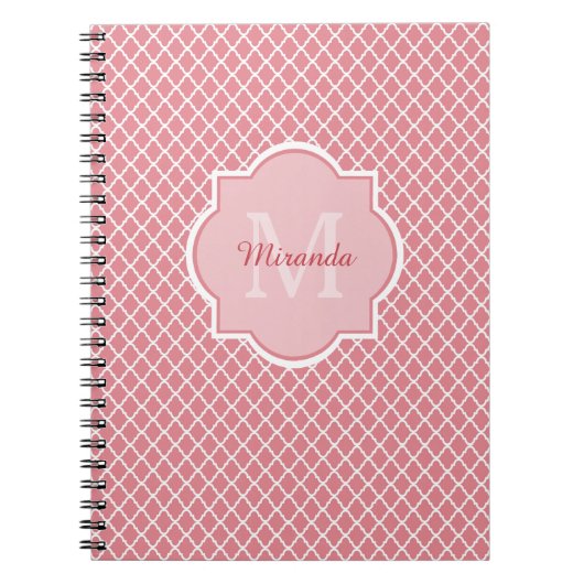 Carnet Monogramme de Quatrefoil Rose Chic Avec Nom (Devant)
