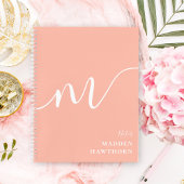 Carnet Monogramme fillette Calligraphie Coral Blush rose