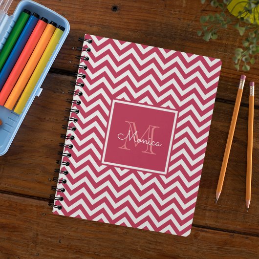 Carnet Monogramme Motif moderne Red Magenta Chevron
