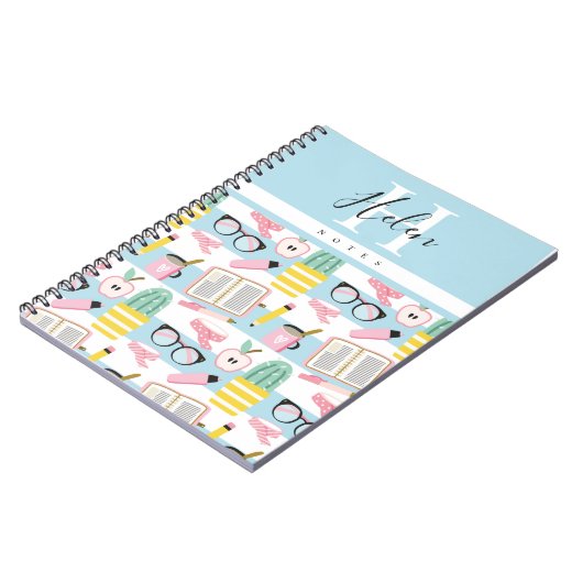 Carnet Monogramme personnalisé fille école Noteboo joyeux (Côté gauche)