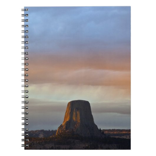 Carnet Monument national de Devils Tower, Orage au couche (Devant)