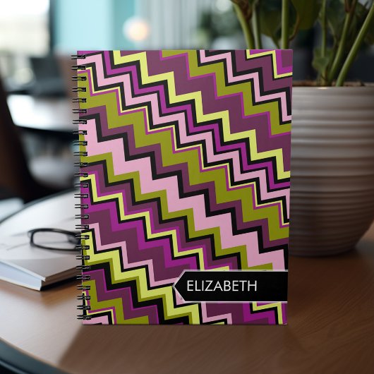Carnet Motif de chevron Avocado et violet - Nom personnal