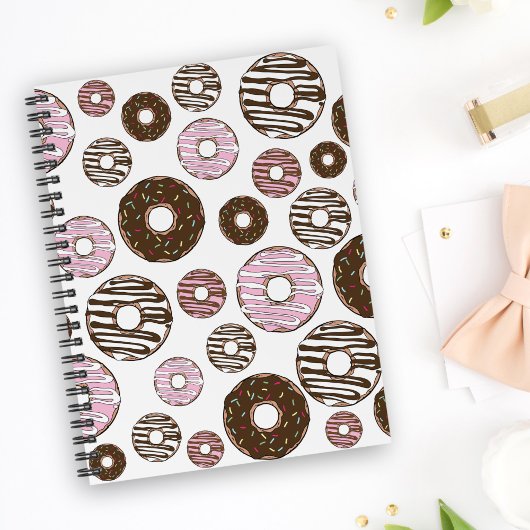 Carnet Motif De Donuts, Donuts Roses, Donuts Brown