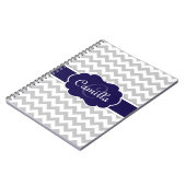 Carnet Motif de Navy Blue Monogram Grey Chevron (Côté gauche)