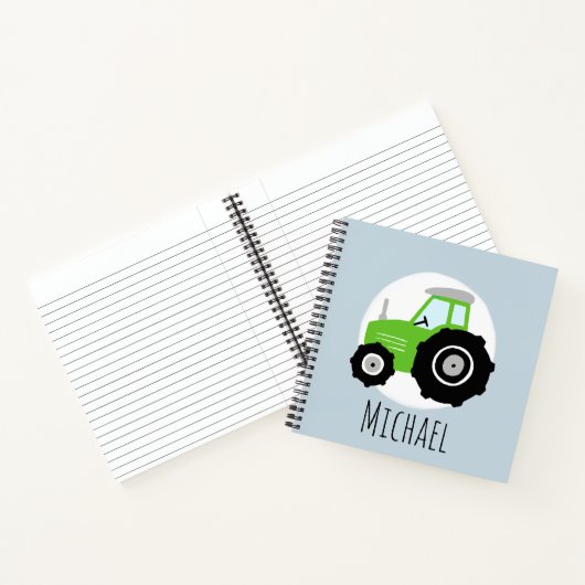 Carnet Motif et nom du tracteur vert du garçon École des  (Intérieur)