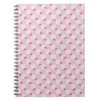 Carnet Motif floral à carreaux de marguerite rose tendre