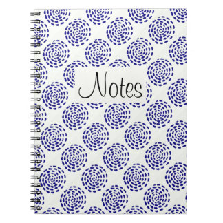 Carnet Motif indigo bleu foncé rayé sur blanc