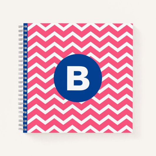 Carnet Motif monogramme chevron rose vif et blanc (Devant)