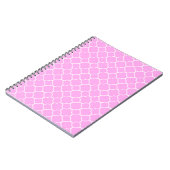 Carnet Motif Quatrefoil Rose Et Blanc (Côté gauche)