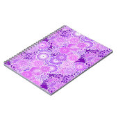 Carnet Motif tourbillon fractal, tons violets (Côté gauche)