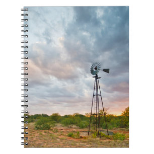 Carnet Moulin à vent et nuages au coucher du soleil