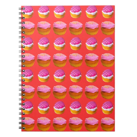 Carnet Muffins, cupcakes avec de la crème blanche et rose (Devant)