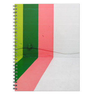 Carnet Mur peint blanc, rose, vert et jaune