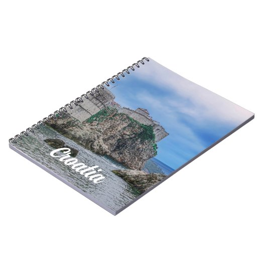 Carnet Murs de forteresse, côte rocheuse et mer en Croati (Côté gauche)